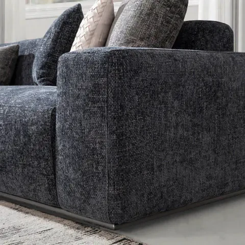 طقم كنب مكليتو ,مريح وعملي ,خامة عالية الجودة ,وإحساس فخامة