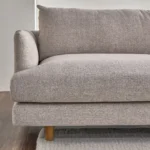 كنبة زاوية جوليان ,تصميم أنيق ,لون هادئ ,ويناسب أي ديكور