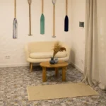 طاولة برسينا – طاولة قهوة خشبية, مساحة واسعة, تصميم أنيق وعصري