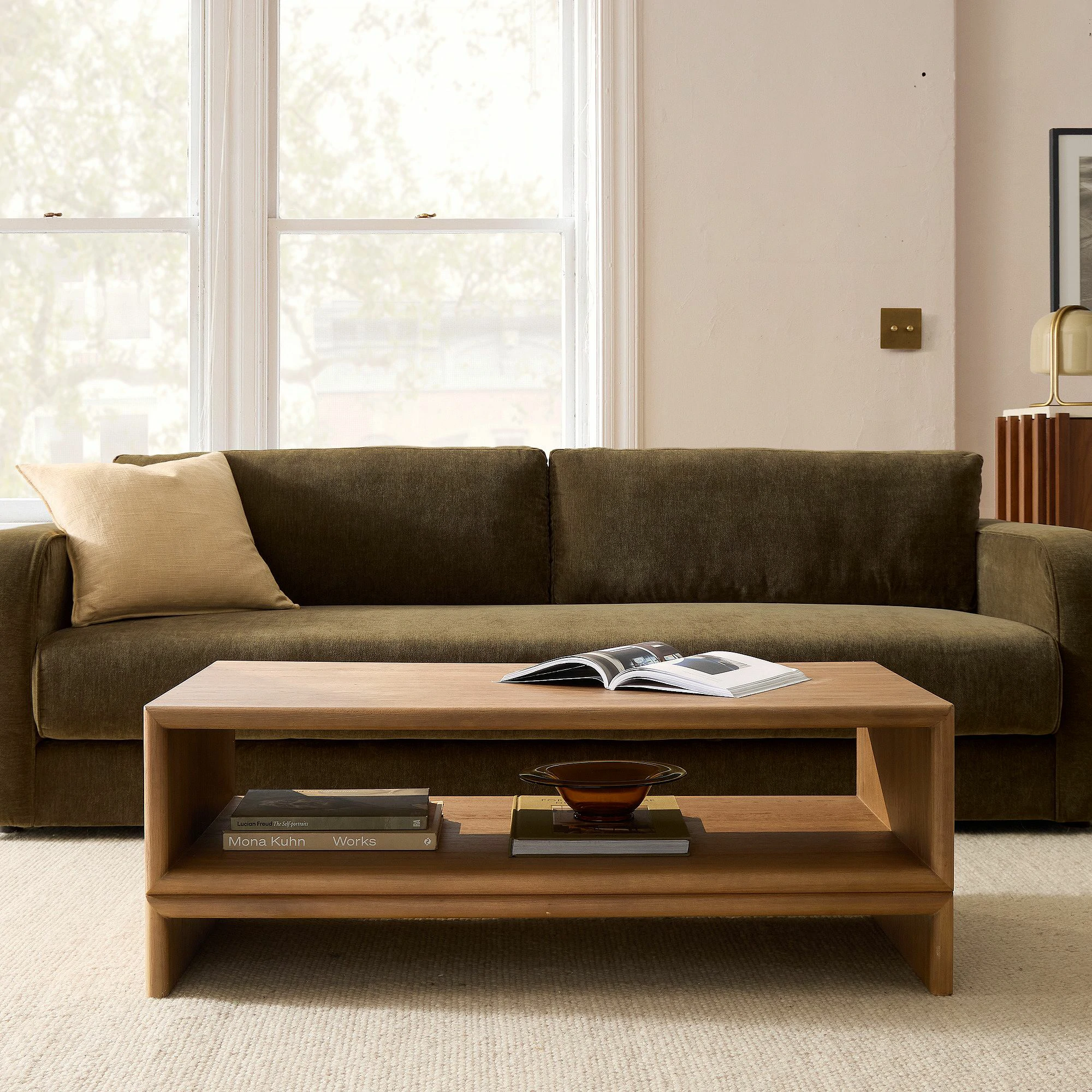 miles-waterfall-coffee-table-44-1-xl طاولة قهوة مايلز ,تصميم عصري ,لمسة أنيقة ,مظهر راقٍ