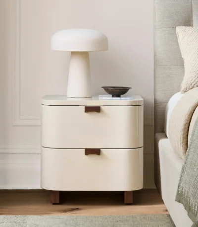 كومودينة ليلي شيا خشبية, تصميم أنيق وعصري, خامات متينة, عملية